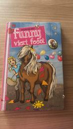 Evelien van Dort - Funny viert feest, Ophalen of Verzenden, Zo goed als nieuw, Evelien van Dort