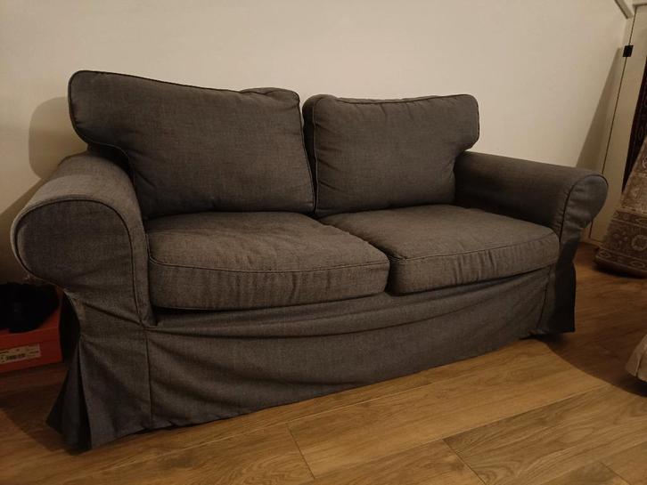 Ektorp 2-zits bank, Huis en Inrichting, Banken | Bankstellen, Gebruikt, Rechte bank, Tweepersoons, 150 tot 200 cm, 75 tot 100 cm