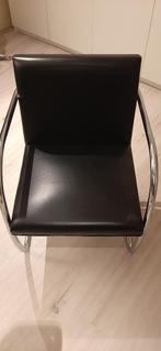 BRNO 3 stoelen by Mies van de Rohe, Drie, Modern, Metaal, Zo goed als nieuw