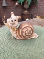 Aardewerk beeldje slak hxlxb 12,5x14,5x6 cm, Verzamelen, Beelden en Beeldjes, Ophalen of Verzenden, Nieuw, Dier