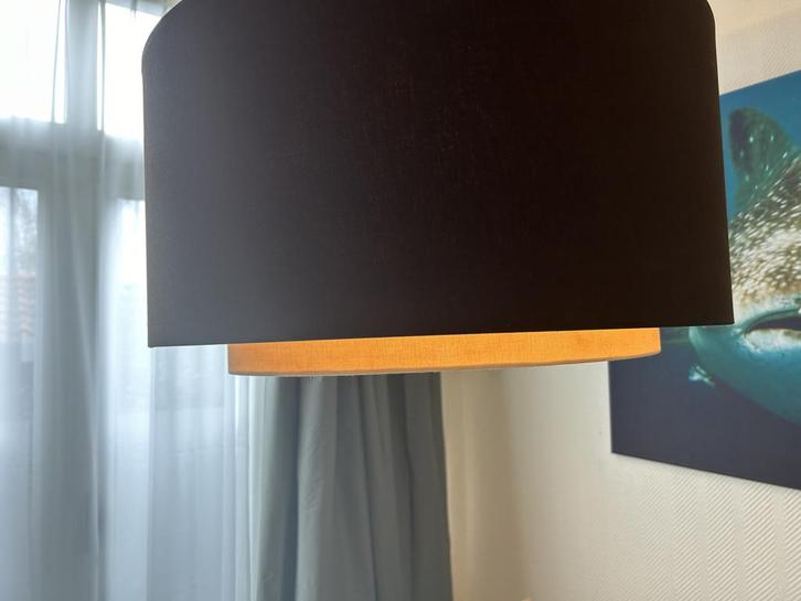 Grote hanglamp met dubbele kap (Pakket 28), Huis en Inrichting, Lampen | Hanglampen, Gebruikt, Minder dan 50 cm, Stof, Ophalen of Verzenden