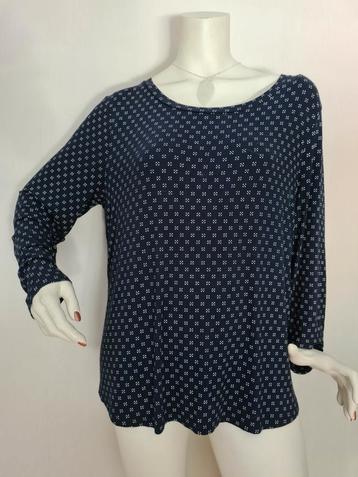 "H&M" Donkerblauwe top met wit motief. Mt. L beschikbaar voor biedingen