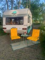 retro Chateau Grand Prix 364 caravan - gepimpt gerenoveerd, Caravans en Kamperen, Caravans, Chateau, Luifel, Treinzit, Particulier