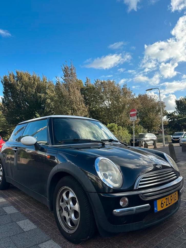 Mini 1.6 16V Cooper 2004 Zwart, Auto's, Mini, Particulier, Cooper, Panoramadak, Benzine, D, Hatchback, Handgeschakeld, Geïmporteerd