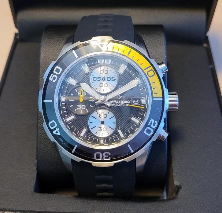 Alpha Sierra Challenger SPORT SBY01 Nieuw t.w.v € 429-,, Sieraden, Tassen en Uiterlijk, Sporthorloges, Nieuw, Android, Zwart, Waterdicht