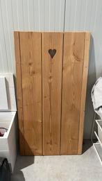 2 houten deurtjes, Ophalen