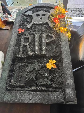 Halloween Grafsteen met Verlichting - RIP beschikbaar voor biedingen