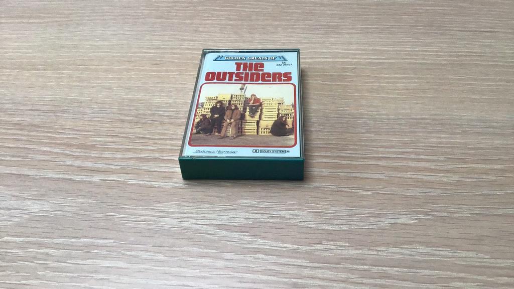 RECHTSTREEKS UIT DE VERZAMELING: MC VAN THE OUTSIDERS, Ophalen of Verzenden, Zo goed als nieuw, 1 bandje