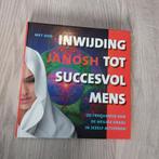 Janosh - Inwijding tot succesvol mens, Achtergrond en Informatie, Astrologie, Ophalen of Verzenden, Zo goed als nieuw