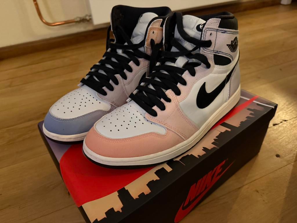 Nike Air jordan 1 high skyline maat 45,5, Ophalen of Verzenden, Zo goed als nieuw, Overige kleuren, Sneakers of Gympen