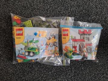 2 Lego Basic Sets Compleet - 5930 & 5929 beschikbaar voor biedingen