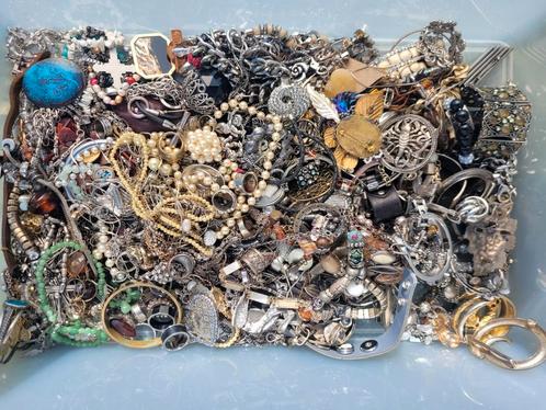 Kilo's  aan sieraden!, Sieraden, Tassen en Uiterlijk, Antieke sieraden, Ophalen of Verzenden