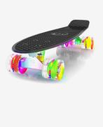 Skateboard met led verlichte wielen als je gaat skaten., Skateboard, Ophalen of Verzenden, Zo goed als nieuw