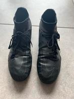 Nike voetbalschoenen maat 42., Sport en Fitness, Voetbal, Maat XS of kleiner, Ophalen of Verzenden, Zo goed als nieuw, Schoenen