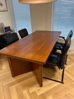 Directie vergader tafel met 4 leren stoelen, Gebruikt, Vergader- of Presentatieruimte, Tafel, Ophalen