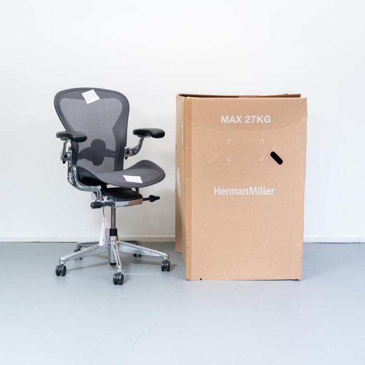 5x Herman Miller Aeron Remastered Bureaustoel Chroom - B, Huis en Inrichting, Bureaustoelen, Nieuw, Bureaustoel, Zwart, Ergonomisch