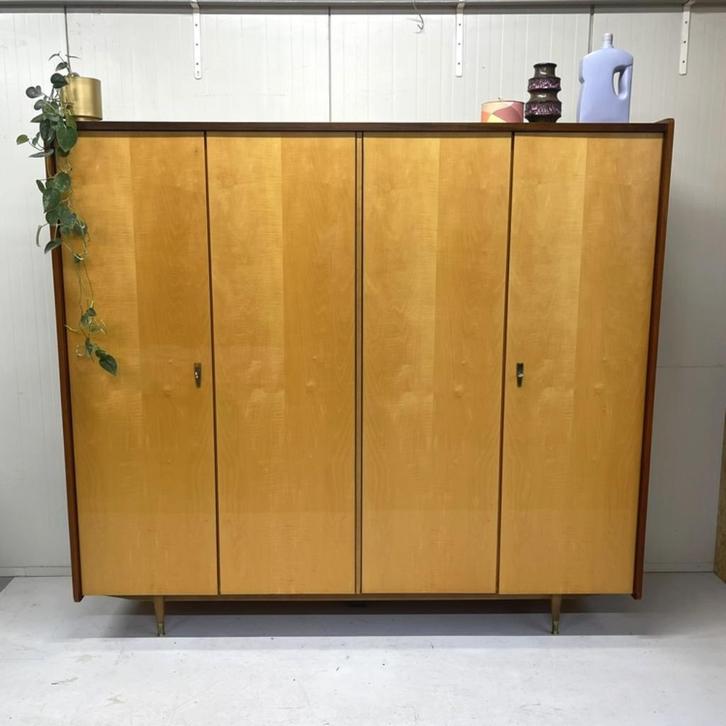 Vintage midcentury duotone 4deurs kledingkast `60 linnenkast, Huis en Inrichting, Kasten | Kledingkasten, Gebruikt, 150 tot 200 cm