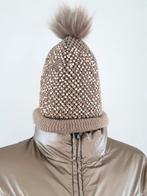 Glamour beige ski-muts met goudkleurige kralen, Verzenden, Nieuw, Maat 38/40 (M), Overige typen