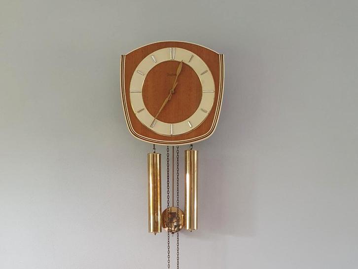 Junghans wandklok mid-century vintage | hout, Huis en Inrichting, Woonaccessoires | Klokken, Gebruikt, Ophalen of Verzenden