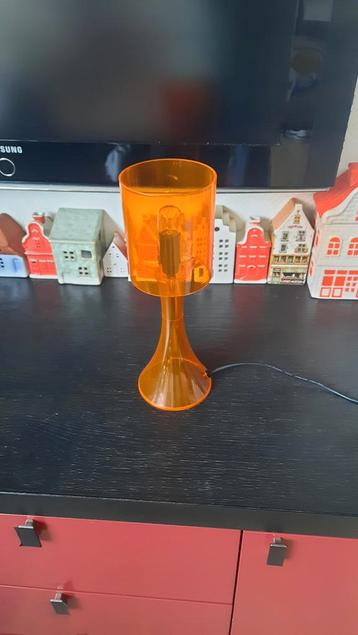 Plexiglas oranje lamp Jyh chiun plastic Ltd,lees beschrijvin beschikbaar voor biedingen