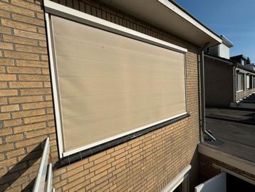 Elektrische screens zonwering beschikbaar voor biedingen