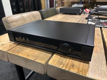 Rega Elicit MK5 beschikbaar voor biedingen