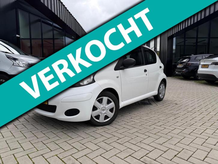 Toyota Aygo 1.0-12V Now Airco Elek pakket NL Auto NAP, Auto's, Toyota, Bedrijf, Te koop, Aygo, ABS, Airbags, Airconditioning, Centrale vergrendeling