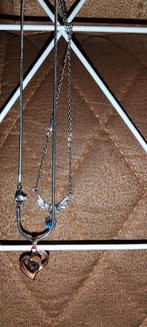 Kettingen in luxe doosje. 100 talen i love you in de parel, Overige materialen, Met hanger, Nieuw, Ophalen of Verzenden