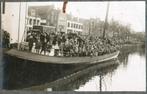 Foto - Fotograaf ? Vermoedelijke intocht van Sinterklaas, Verzamelen, Gebruikt, Foto, Ophalen of Verzenden, Voor 1940