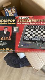 Karpov schaakcomputer, Hobby en Vrije tijd, Gezelschapsspellen | Bordspellen, Ophalen of Verzenden, Zo goed als nieuw
