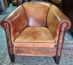 Vintage schapenleren club fauteuil + BEZORGING, Ophalen of Verzenden