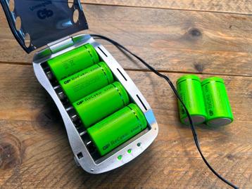 GP ReCyko D 5700 mAh oplaadbare batterijen + GP lader beschikbaar voor biedingen