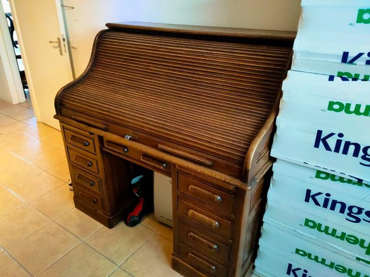 Rolluikbureau in Engelse stijl, Huis en Inrichting, Bureaus, Gebruikt, Bureau, Ophalen