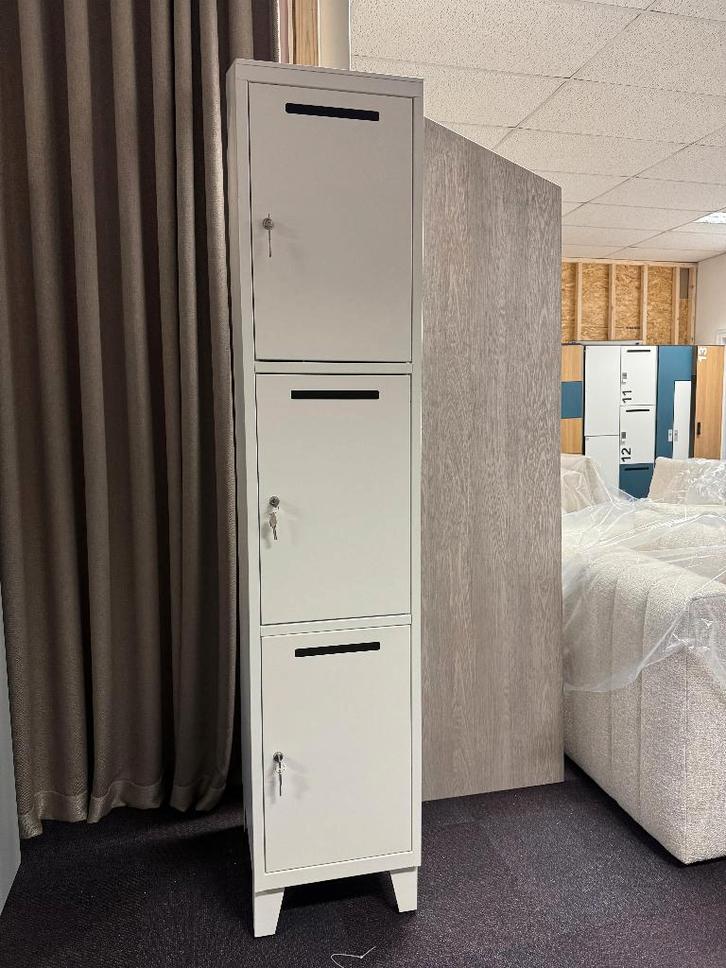 3 vaks lockerkast / postvakkenkast, Huis en Inrichting, Kasten | Lockerkasten, Nieuw, Ophalen
