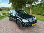 Mercedes ML55 AMG | lichte parkeerschade | volledig rijdbaar, Auto diversen, Schadeauto's, Zwart, Mercedes-Benz, SUV of Terreinwagen