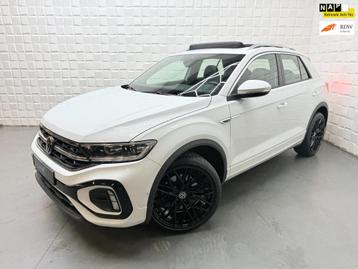 Volkswagen T-Roc 1.5 TSI 3x R Line PANO VIRTUAL CAM ACC IQ beschikbaar voor biedingen