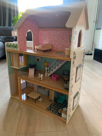 Playtive xxl poppenhuis beschikbaar voor biedingen
