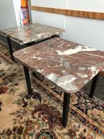 2 leuke vintage marmeren plantentafeltjes bijzettafels, Huis en Inrichting, Tafels | Bijzettafels, Ophalen, Rond, Minder dan 55 cm