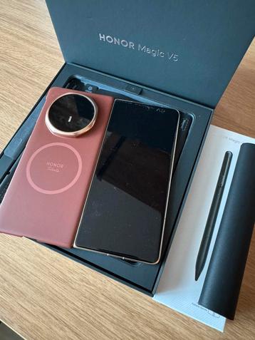 Honor Magic V5 beschikbaar voor biedingen