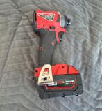Milwaukee FID2 incl accu  slagschroefmachine, Doe-het-zelf en Verbouw, Gereedschap | Boormachines, Gebruikt, Variabele snelheid