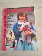Neue mode: Poppen & Dieren Zelf Maken, Gelezen, Ophalen of Verzenden, Nieuwe Mode, Poppen maken