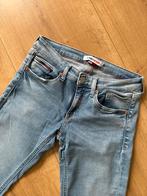 Zo goed als nieuw Tommy Jeans Scarlett low rise skinny 29/34, Ophalen of Verzenden, Zo goed als nieuw, Blauw, W28 - W29 (confectie 36)