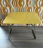 Vintage 60’s inklapbare camping tafel, Caravans en Kamperen, Kampeermeubelen, Gebruikt, Campingtafel, Ophalen of Verzenden, Nvt