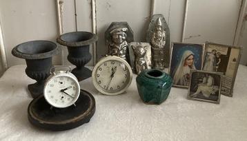Brocante fotolijstjes - wekkers - onderbord - gemberpotje beschikbaar voor biedingen