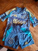 Ajax uit-tenue 24/25, Kinderen en Baby's, Ophalen of Verzenden, Zo goed als nieuw, Jongen of Meisje, Sport- of Zwemkleding