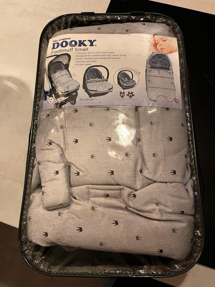Voetenzak Voedingskussen Wipstoel Babygym, Kinderen en Baby's, Babydragers en Draagdoeken, Zo goed als nieuw, Draagzak, Buik of Rug