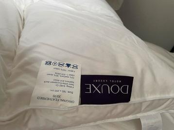 2x Donzen Topper/Matras 180x200 - Douxe Hotel Luxury beschikbaar voor biedingen