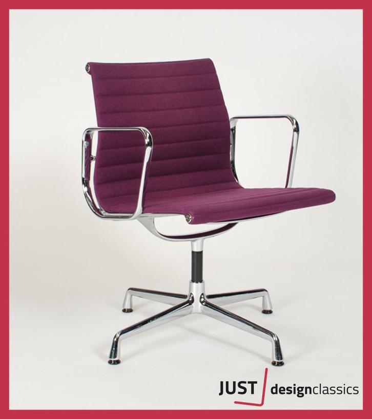 Vitra Eames ea108 Fuchsia Wol Chroom (voorraad:24), Huis en Inrichting, Stoelen, Gebruikt