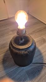 Lamp met betonnen voet., Ophalen of Verzenden, Zo goed als nieuw, Minder dan 50 cm