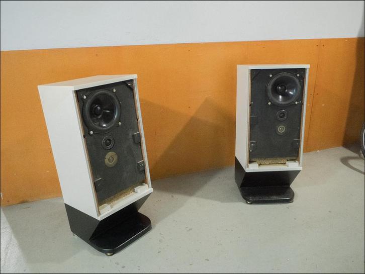 Bowens & Wilkins DM/2 Luidsprekers, Audio, Tv en Foto, Luidsprekers, Gebruikt, Front, Rear of Stereo speakers, 120 watt of meer